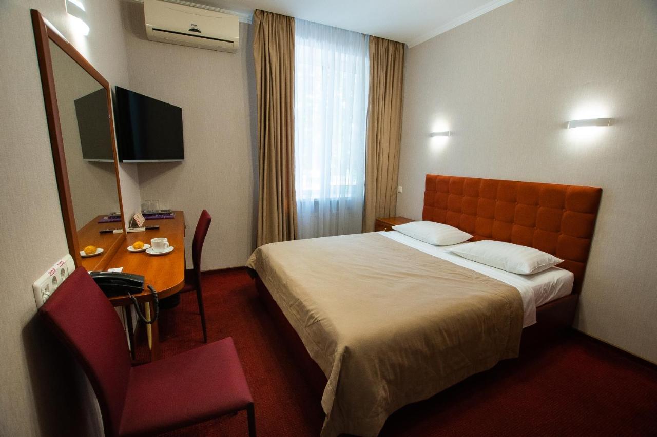 Grand Christer Hotel 키예프 외부 사진