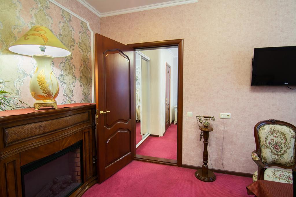 Grand Christer Hotel 키예프 외부 사진